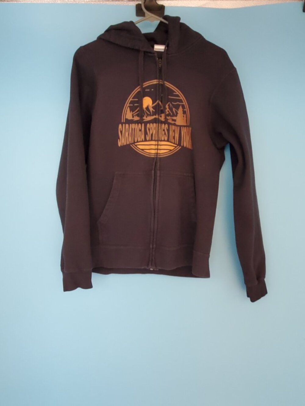 Saratoga Springs New York Zip-Up Hoodie Size Small Vintage Black